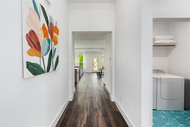 Building Photo - 519 High St