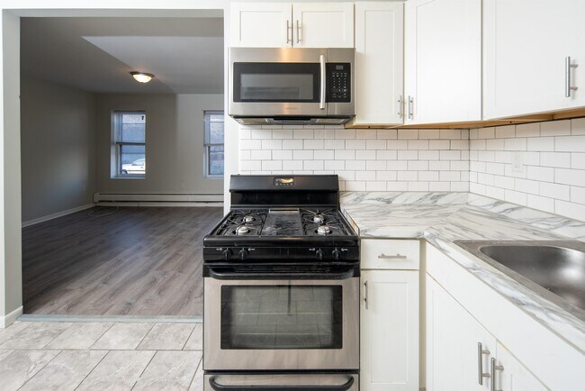 Foto del edificio - 1008 5th Ave