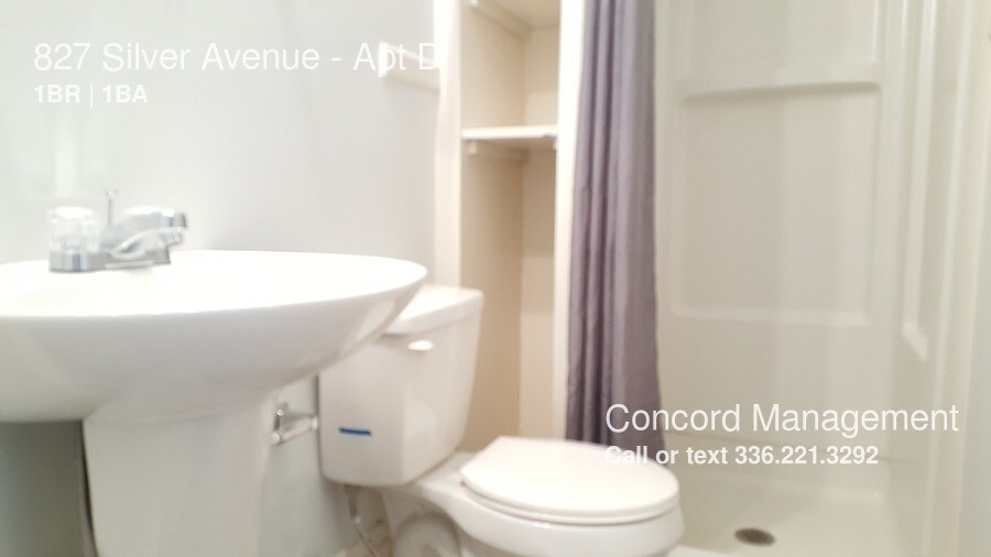 Foto del edificio - 827 Silver Ave Apt. D