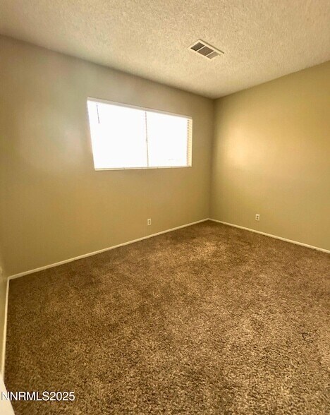 Foto del edificio - 3545 Willow Hills Cir