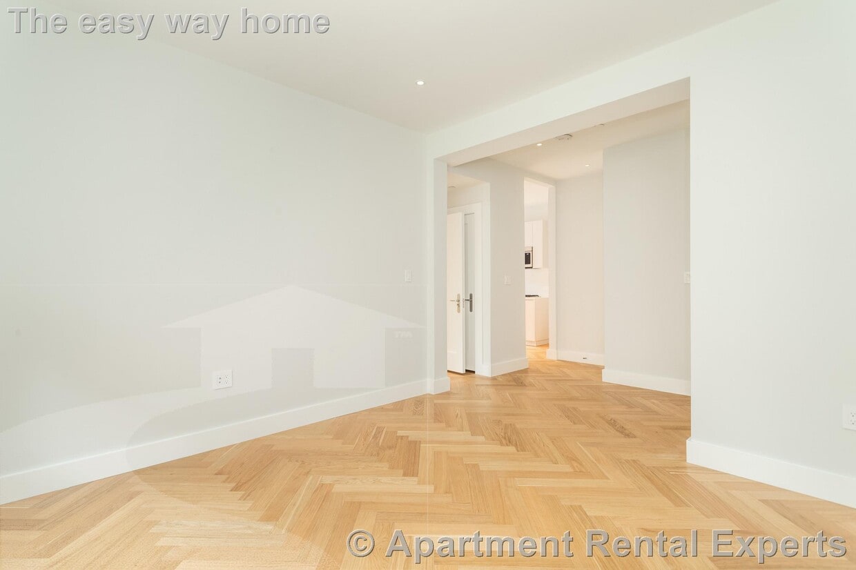 Photo - 18 Forest St Unit #1