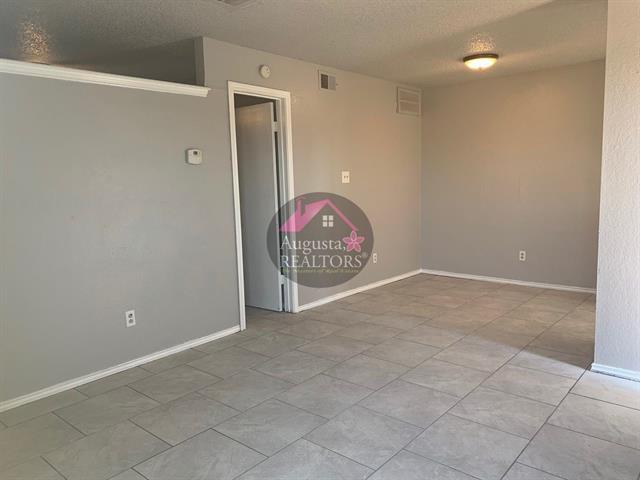 Foto del edificio - 133 N Jefferson St