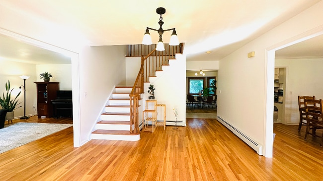 Building Photo - 43 Benford Dr