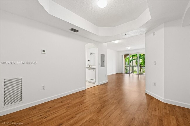 Building Photo - 6700 NW 114th Ave
