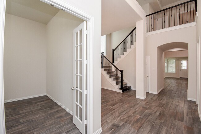 Foto del edificio - 27231 Symphony Creek Ln
