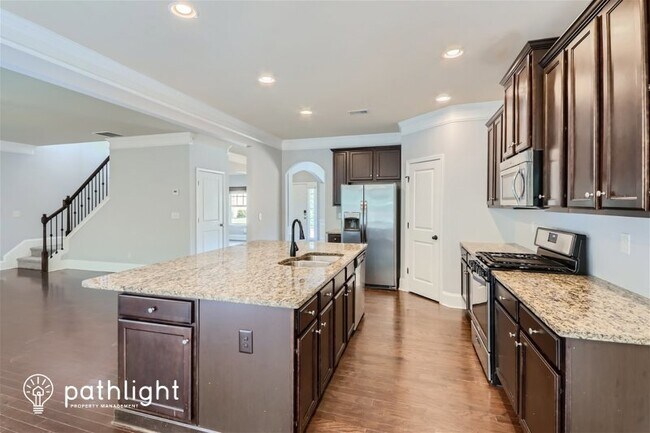 Building Photo - 361 Champions Drive