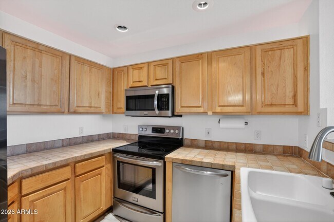 Foto del edificio - 7887 N 16th St