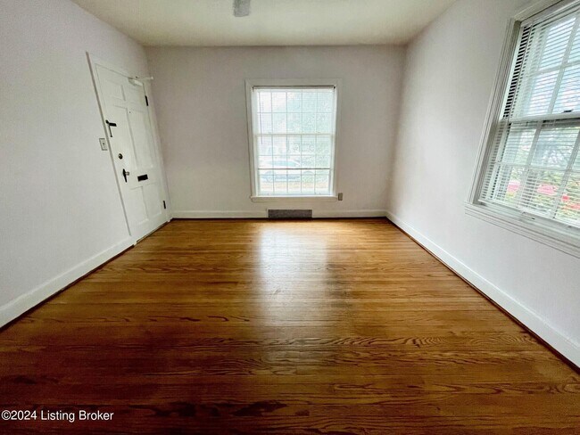 Foto del edificio - 315 Macon Ave