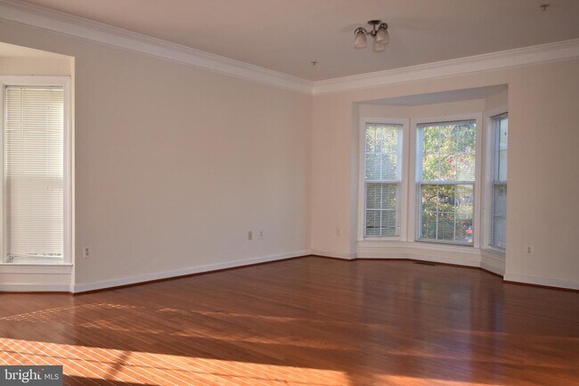 Building Photo - 3301 Castle Ridge Cir
