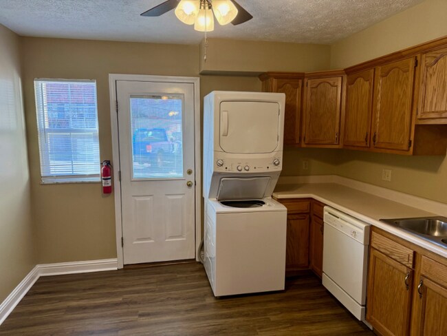 Foto del edificio - 2305 Adams Ave