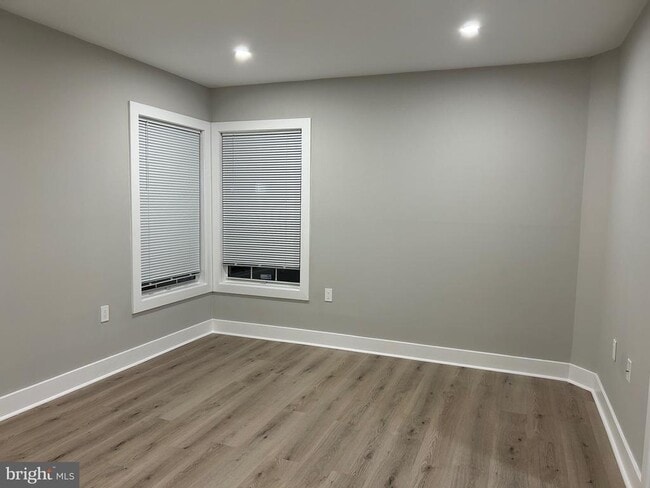 Foto del edificio - 15777 Easthaven Ct