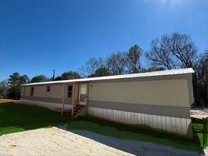Building Photo - 1328 Gator Hl Dr