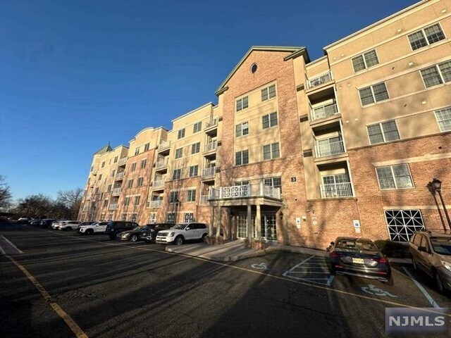 Foto del edificio - 3405 Windsor Park Ct