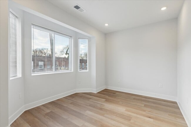 Photo - 3843 Haverford Avenue - 4 Apartment