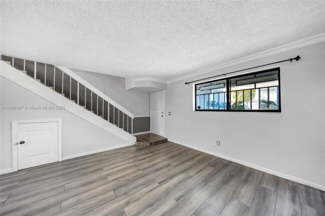 Foto del edificio - 5511 W 22nd Ct
