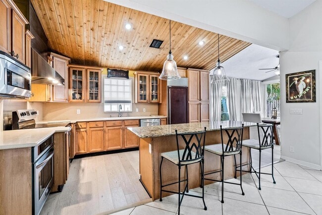 Building Photo - 149 Cypress Cv