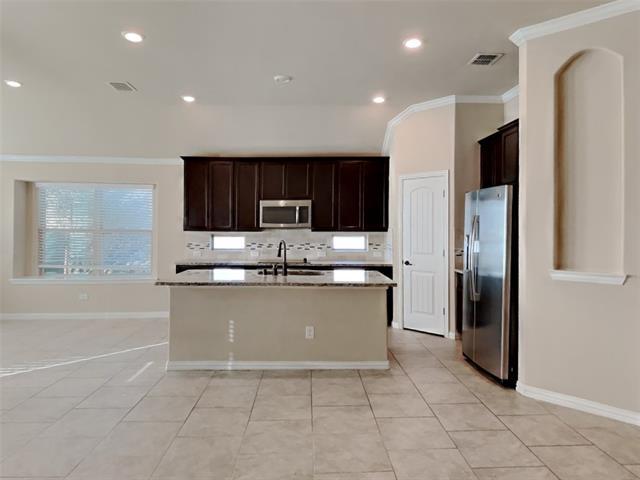 Foto del edificio - 16500 White Rock Blvd