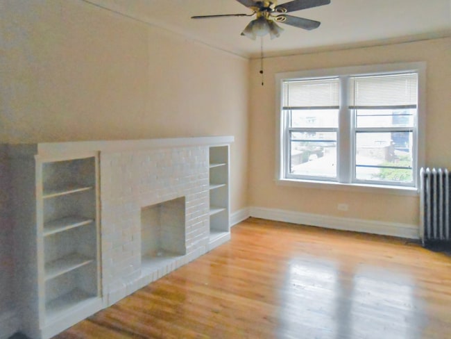 Building Photo - 2610 W Gunnison St