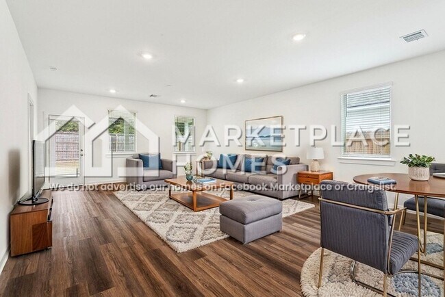 Foto del edificio - 40345 Cara Mae St