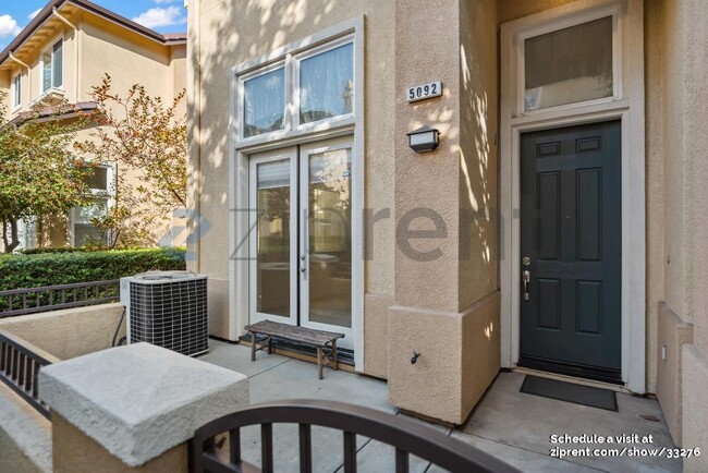 Building Photo - 5092 Ruffino Terrace