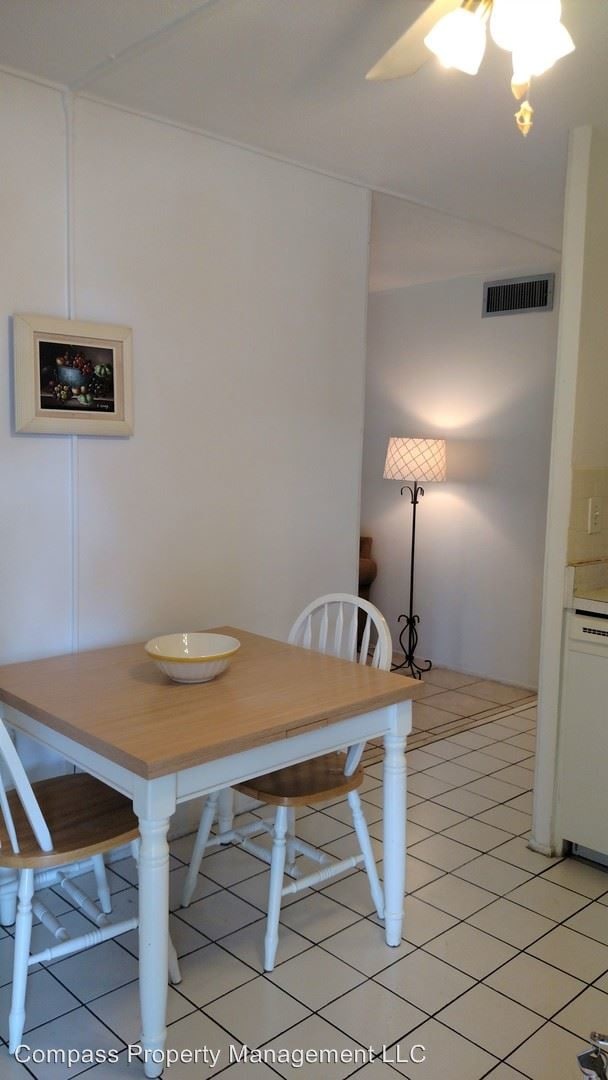 Building Photo - 2 br, 1 bath House - 510 Granada Ave Unit 107