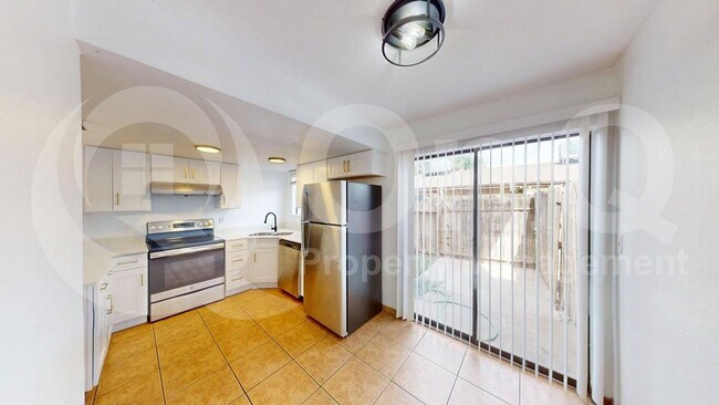 Foto del edificio - 15601 N 30th St