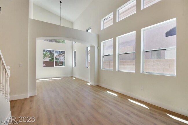 Building Photo - 3816 Cape Royal St