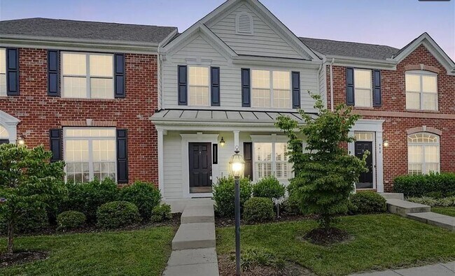 Foto del edificio - 910 Wellston Ct