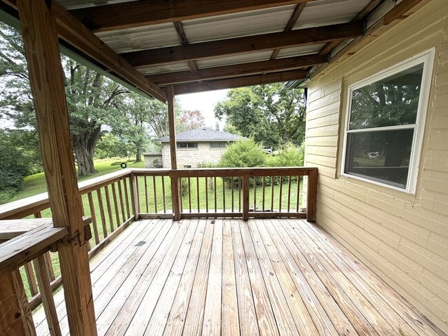 Photo - Cozy, Convenient & Completely Renovated in Corydon House