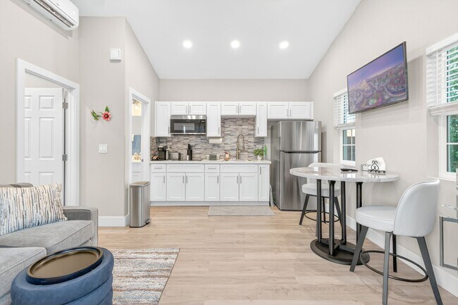 Building Photo - 5896 Angelic Dreams Ct