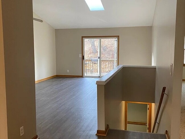 Building Photo - 18157 Mohawk Dr