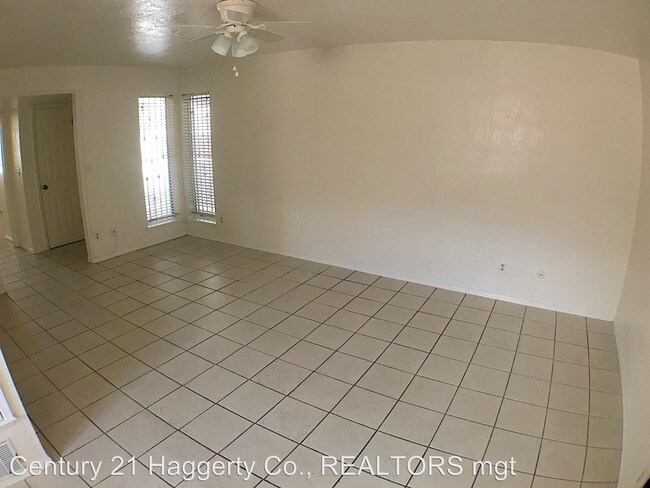Building Photo - 2418 Pittsburg Ave