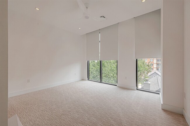 Foto del edificio - 2710 Steel St