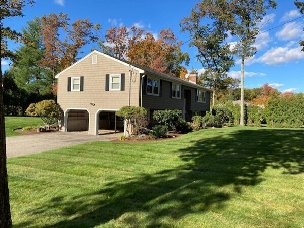 Foto del edificio - 59 Hobbs Brook Rd