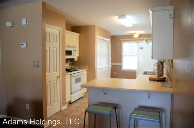 Building Photo - 2 br, 2 bath House - 7533 Spencer Lane