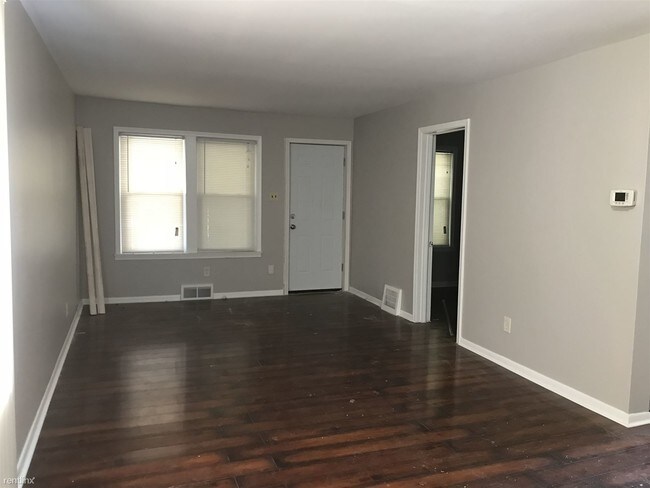 Foto del edificio - 5 br, 2 bath House - 926 E Coy Ave