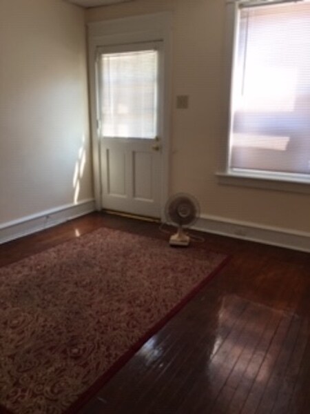 livingroom - 359 W Chester Pike