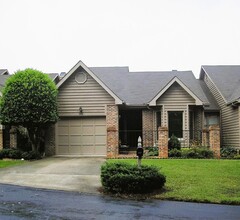 Building Photo - 224 Hanover Pl