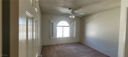 Building Photo - 2995 E Sunset Rd Building Photo - 2995 E Sunset Rd