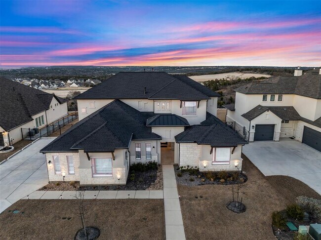 Building Photo - 204 Roseleaf Ct