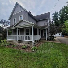 Building Photo - 714 4 Mile Rd NW