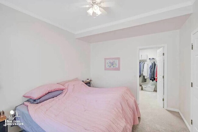 Foto del edificio - 342 Rivard Blvd