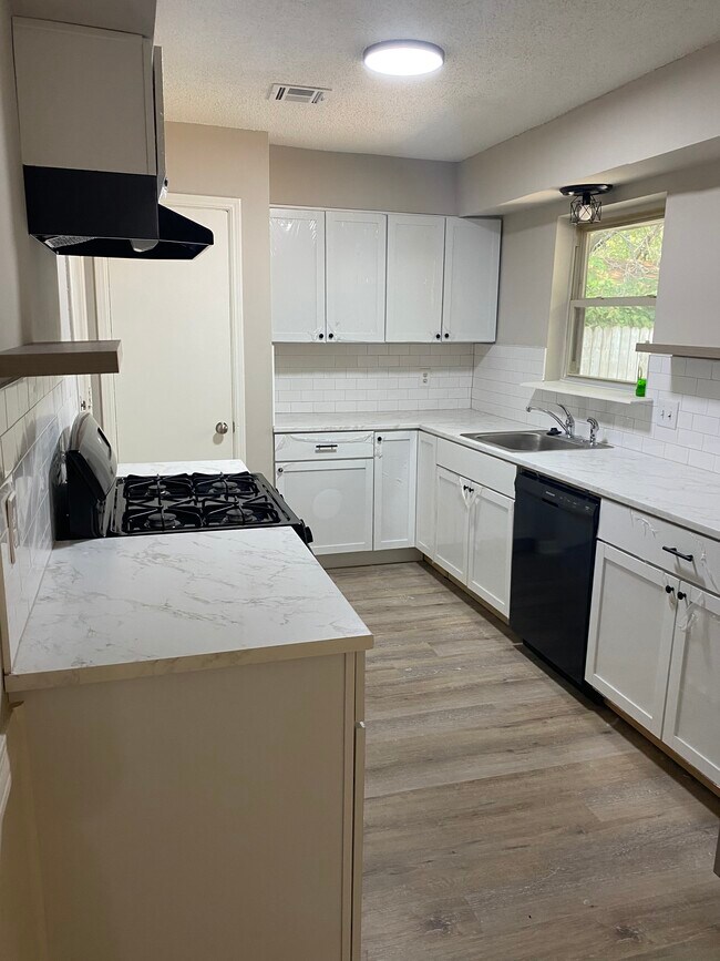 Building Photo - 2457 S 127th E Ave