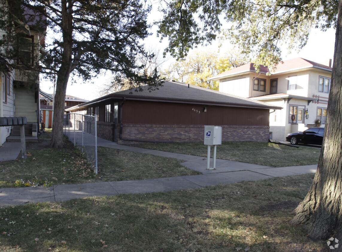 4633 Baldwin Ave, Lincoln, NE 68504 Apartments in Lincoln, NE