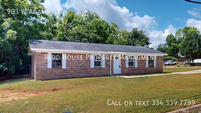 Building Photo - 903 W Adams St