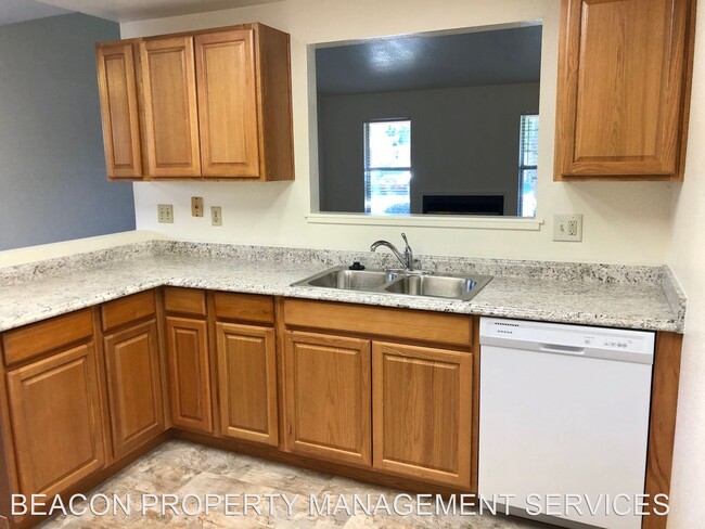 Building Photo - 3 br, 2 bath House - 1317 BURGUNDY COURT