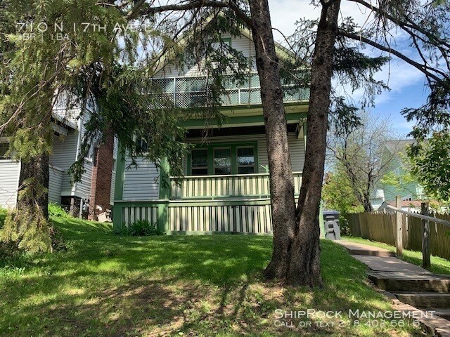 Foto principal - 710 North 17th Ave E