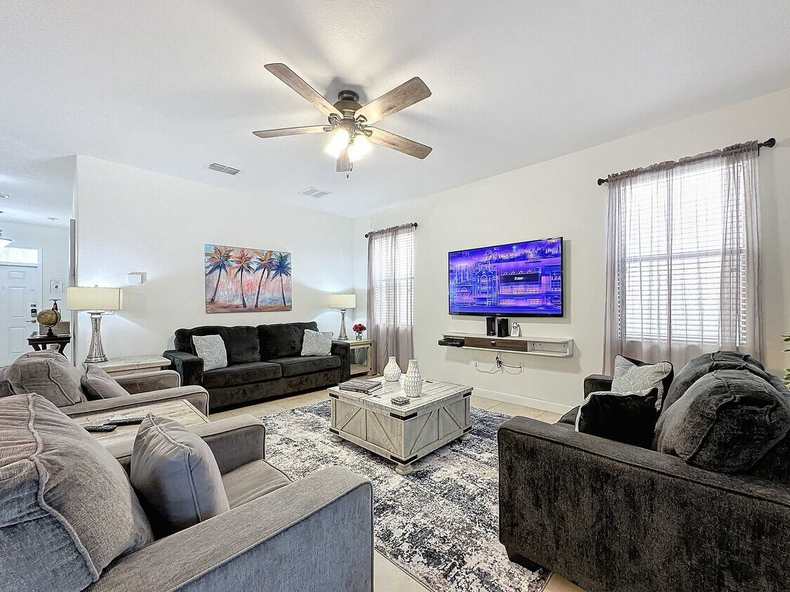 Foto principal - 9024 Shadow Mountain St