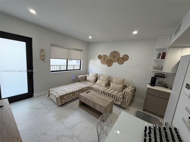 Foto del edificio - 944 Jefferson Ave