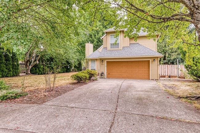 Building Photo - Beautiful 3-Bedroom Home for Rent – Spacio...